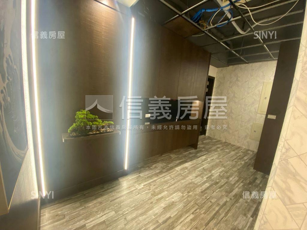 副都心鄉林淳青Ａ棟朝南房屋室內格局與周邊環境
