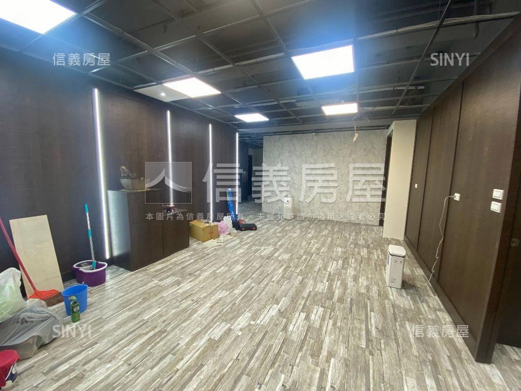 副都心鄉林淳青Ａ棟朝南房屋室內格局與周邊環境