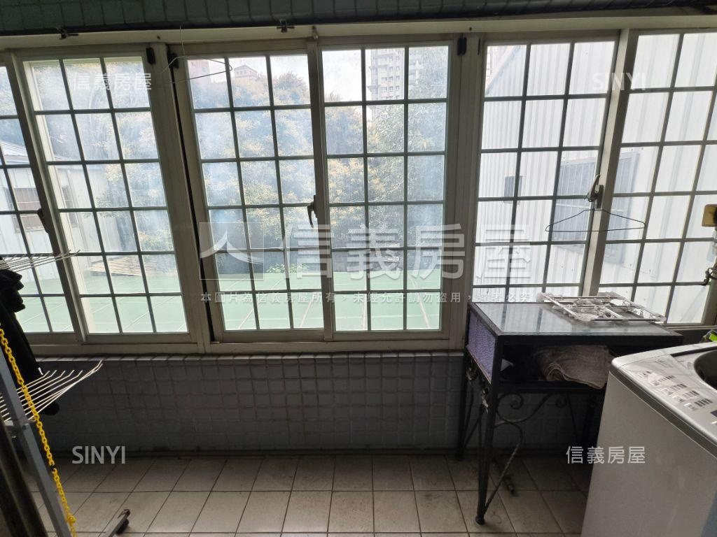 近科博館漂亮店面好帶看房屋室內格局與周邊環境