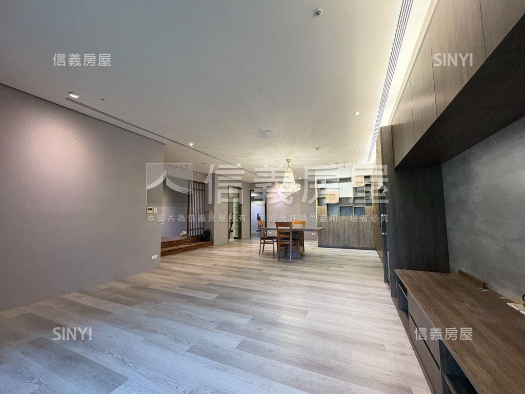 由鉅大謙面樹海宅邸房屋室內格局與周邊環境