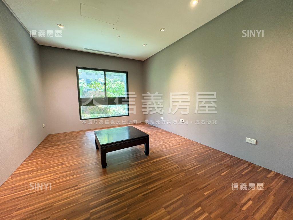由鉅大謙面樹海宅邸房屋室內格局與周邊環境