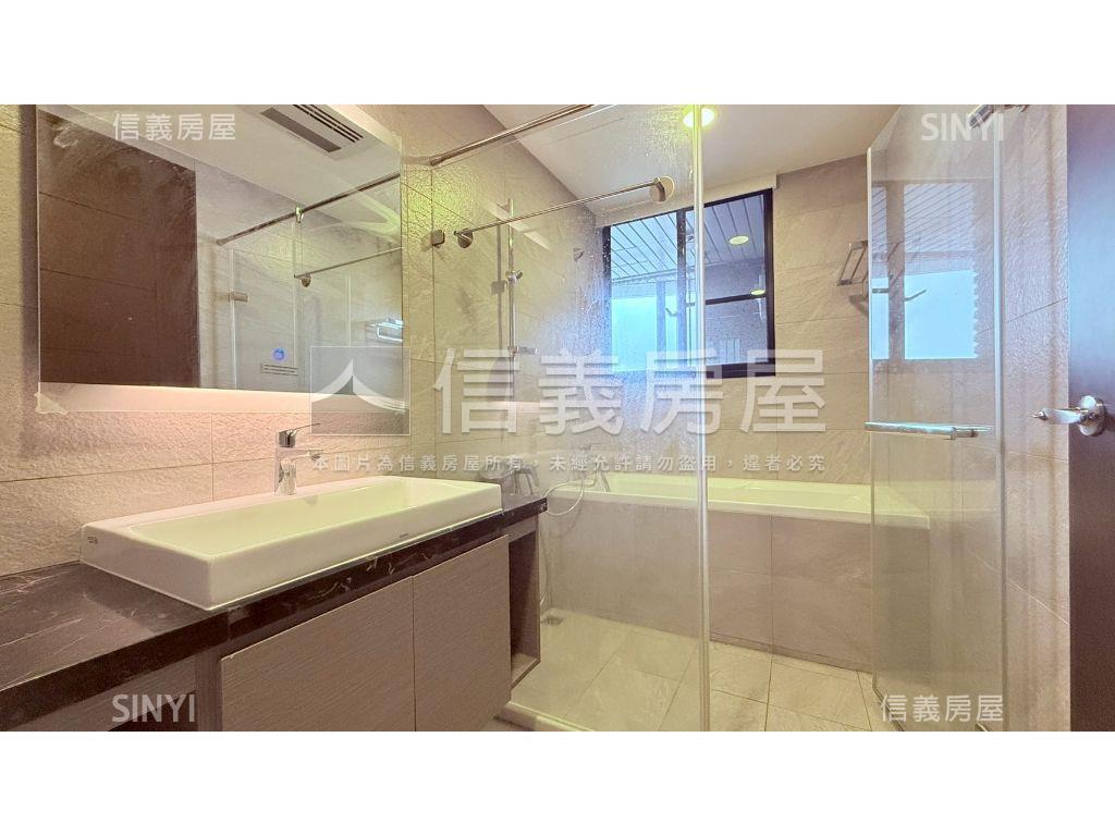 『左岸之王』壯闊河景房屋室內格局與周邊環境