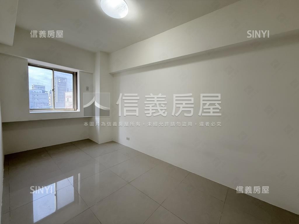 中央名家大三房房屋室內格局與周邊環境