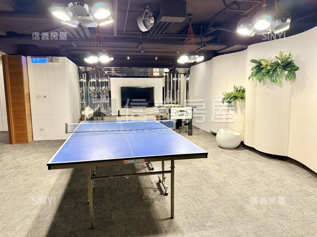 專任［昇陽明］景觀兩房房屋室內格局與周邊環境