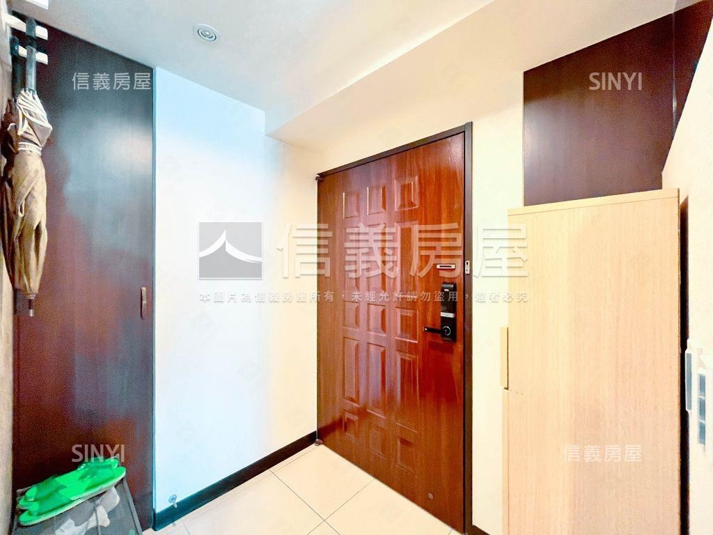 中港首璽裝潢兩房平車美屋房屋室內格局與周邊環境