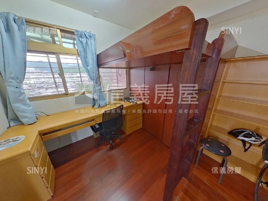 維多利亞★電梯景觀大兩房房屋室內格局與周邊環境