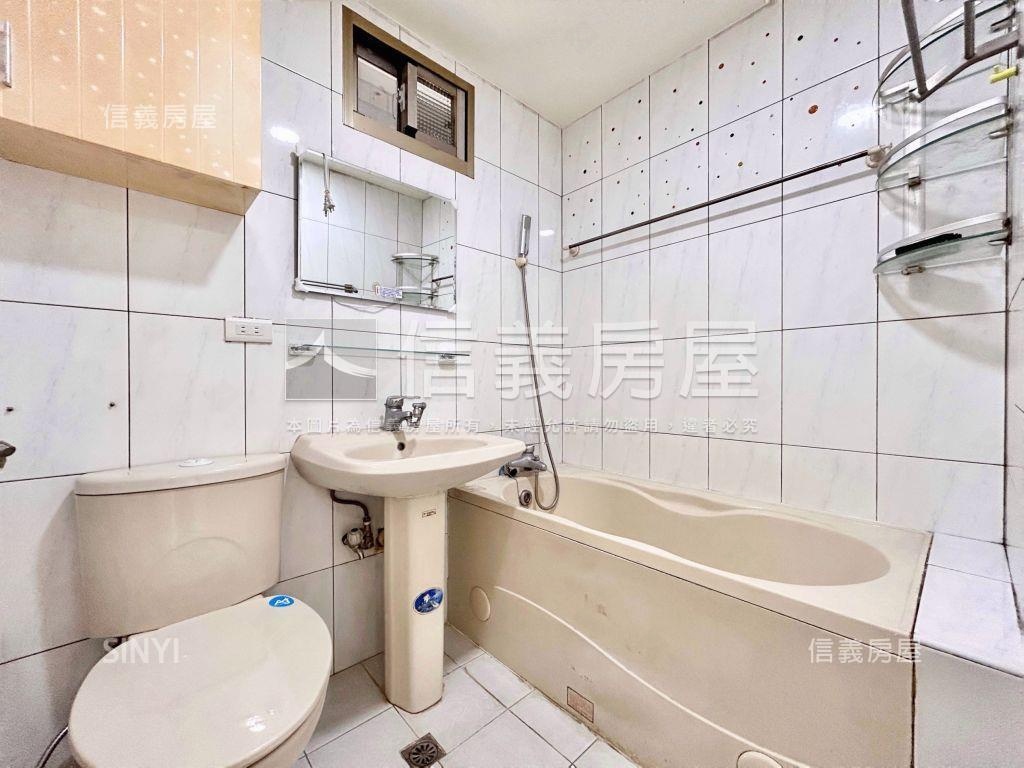 神話景觀電梯兩房房屋室內格局與周邊環境