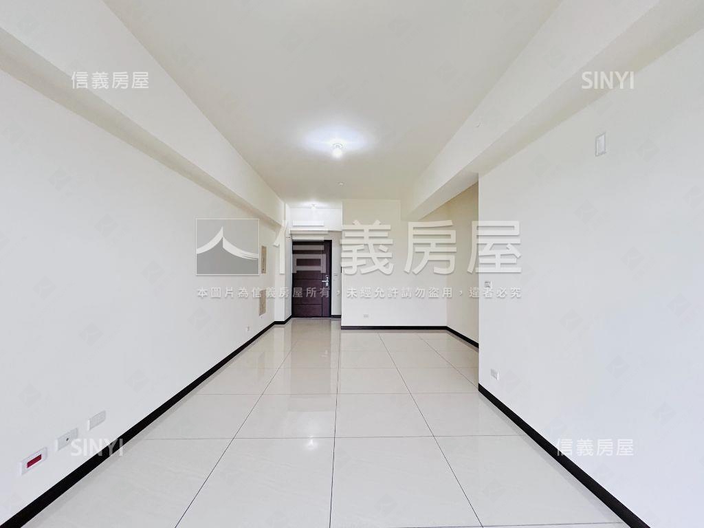 全新青景喆美景三房１０Ｆ房屋室內格局與周邊環境