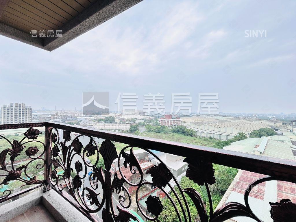 全新青景喆美景三房１０Ｆ房屋室內格局與周邊環境