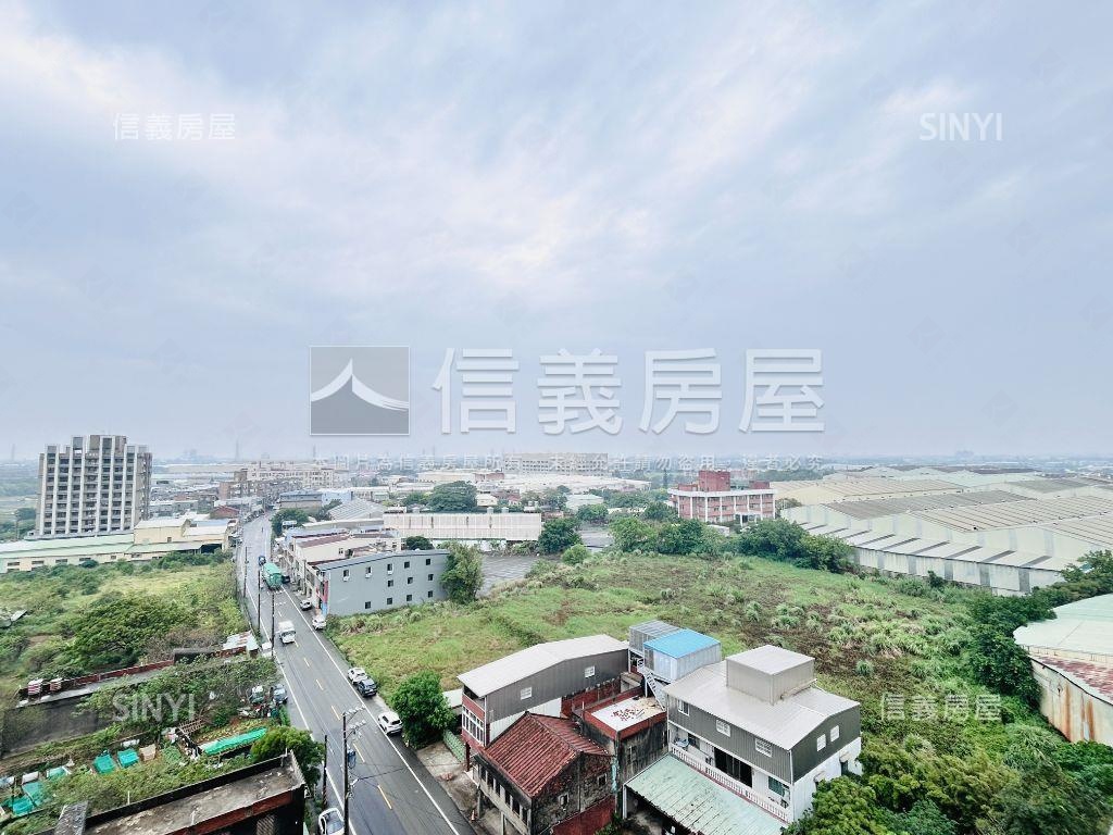 全新青景喆美景三房１０Ｆ房屋室內格局與周邊環境