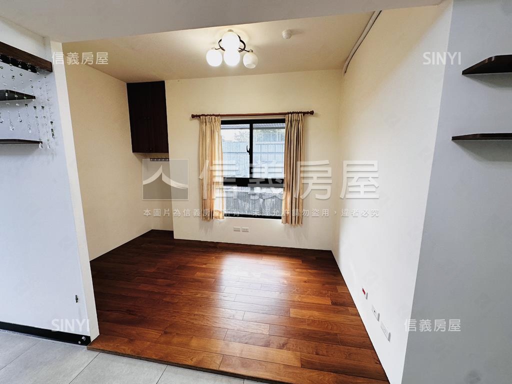 府中贊三房車位房屋室內格局與周邊環境