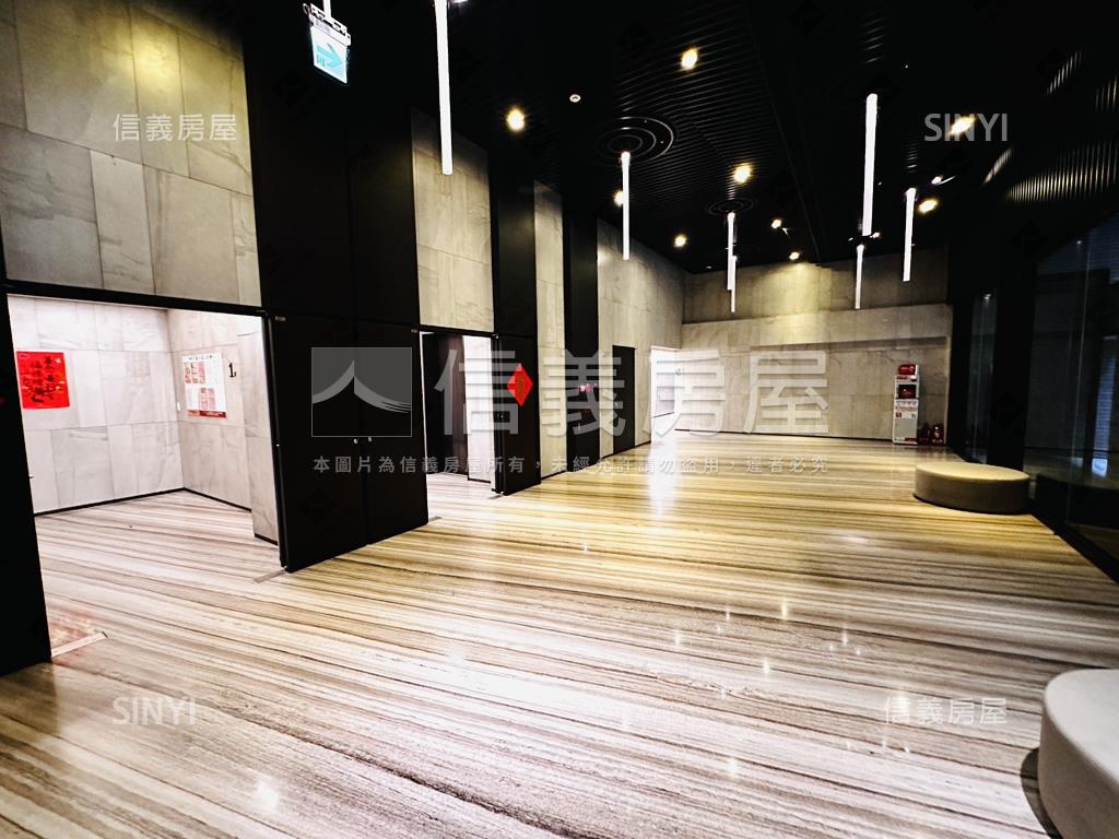 府中贊三房車位房屋室內格局與周邊環境