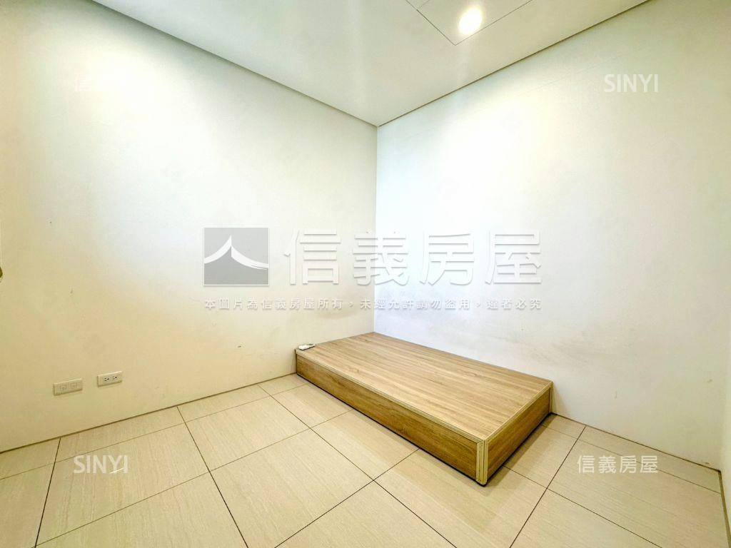 ＧＲＥＥＮ１兩房平車房屋室內格局與周邊環境