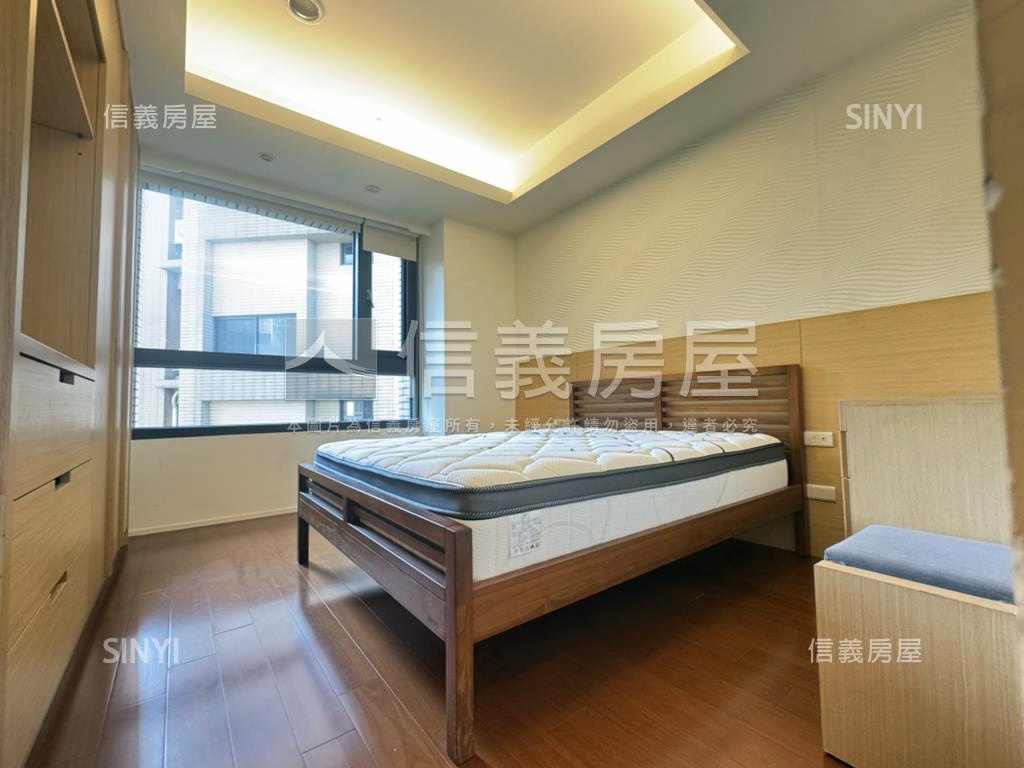 太子１０１。豪邸三房車位房屋室內格局與周邊環境