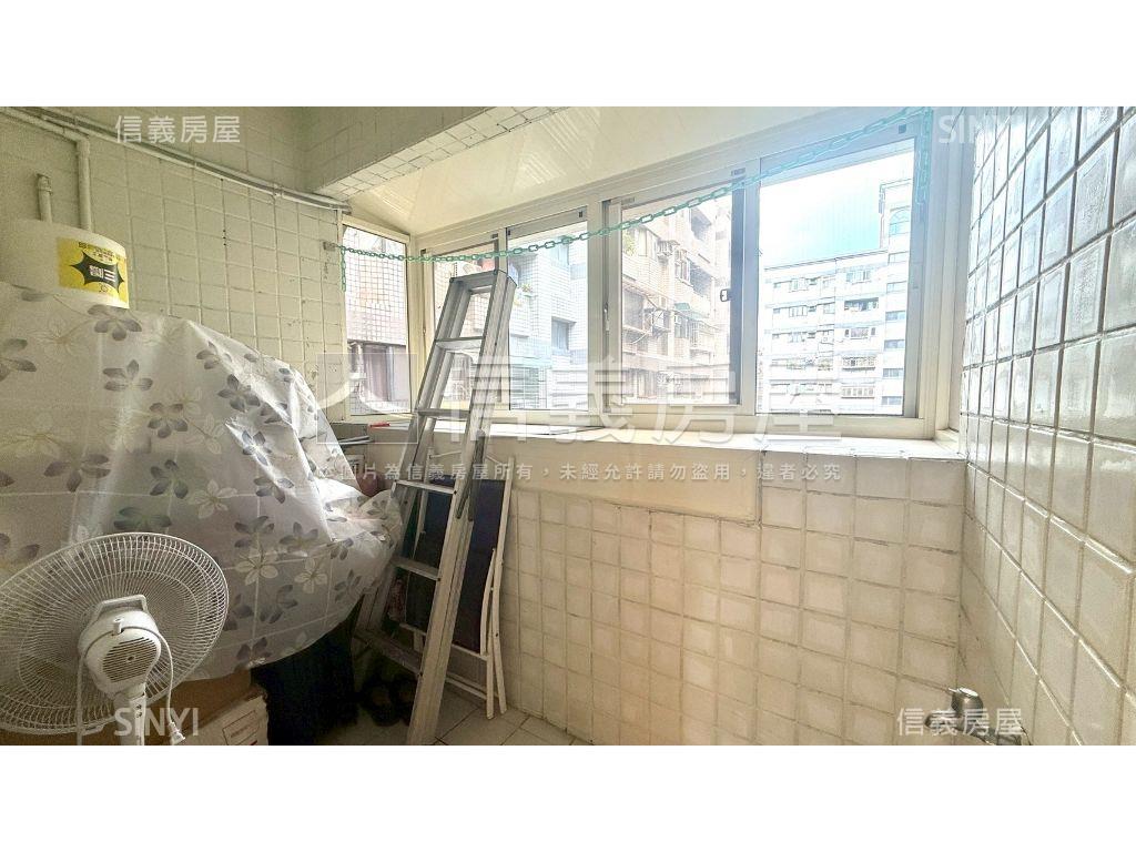 田園北京新裝潢三房房屋室內格局與周邊環境