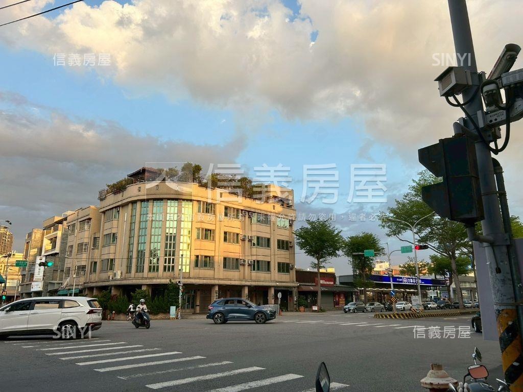 德芳一街臨路孝親透天房屋室內格局與周邊環境