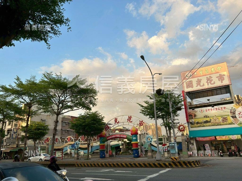 德芳一街臨路孝親透天房屋室內格局與周邊環境