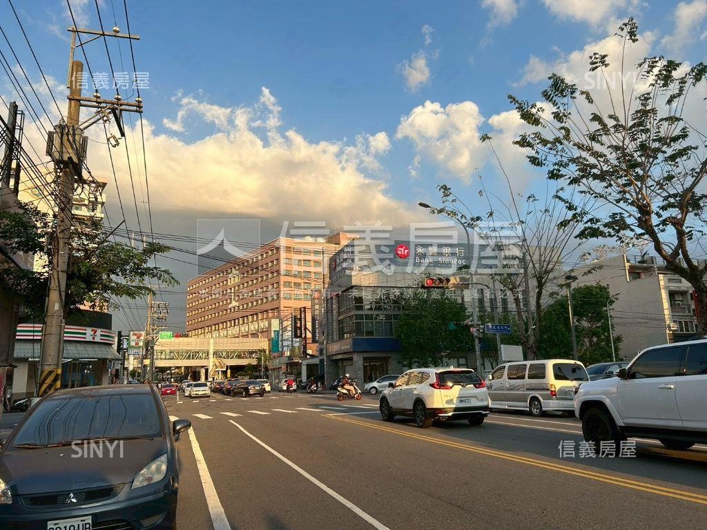德芳一街臨路孝親透天房屋室內格局與周邊環境
