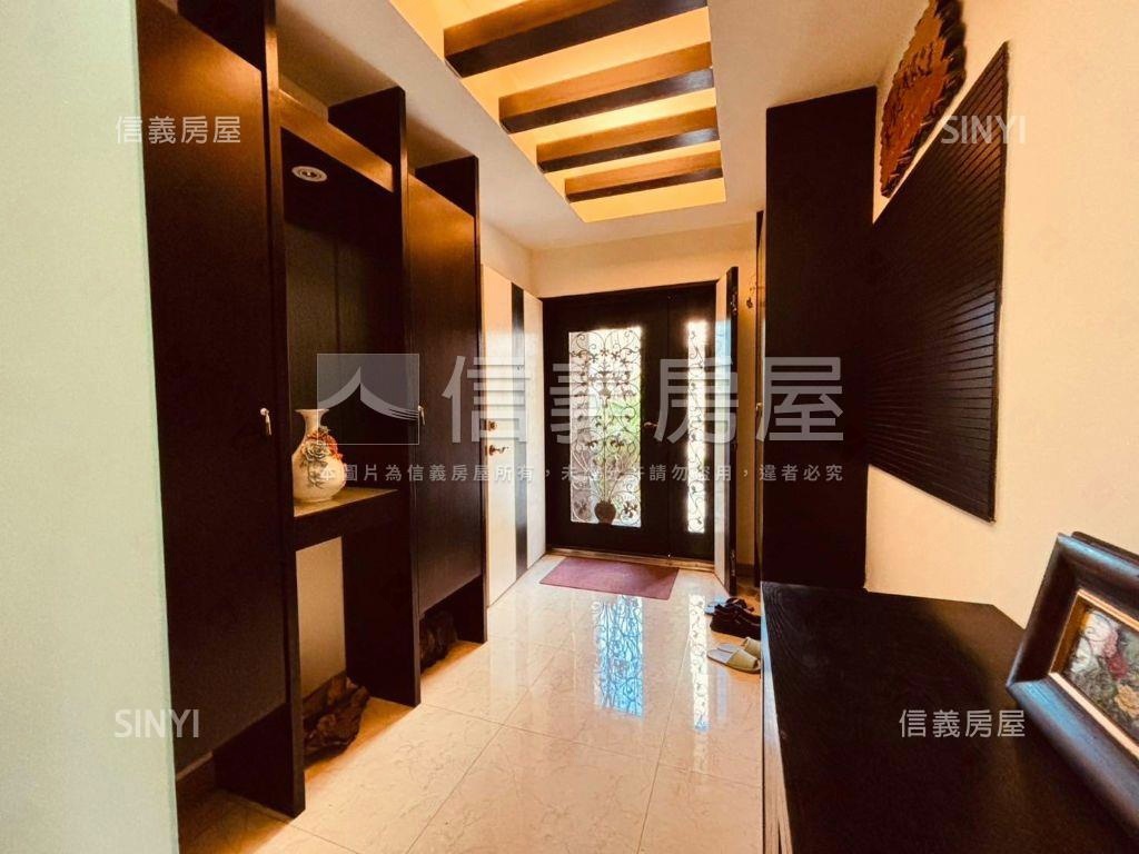 稀有社區型孝親房透天房屋室內格局與周邊環境