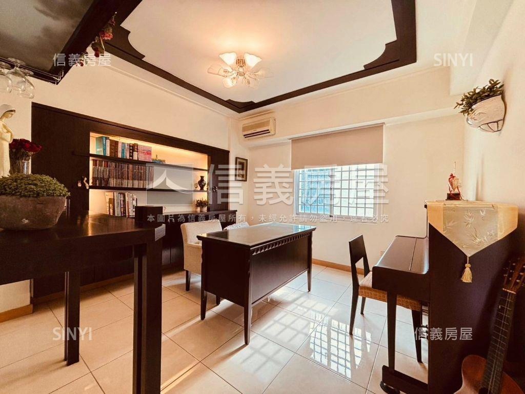 稀有社區型孝親房透天房屋室內格局與周邊環境