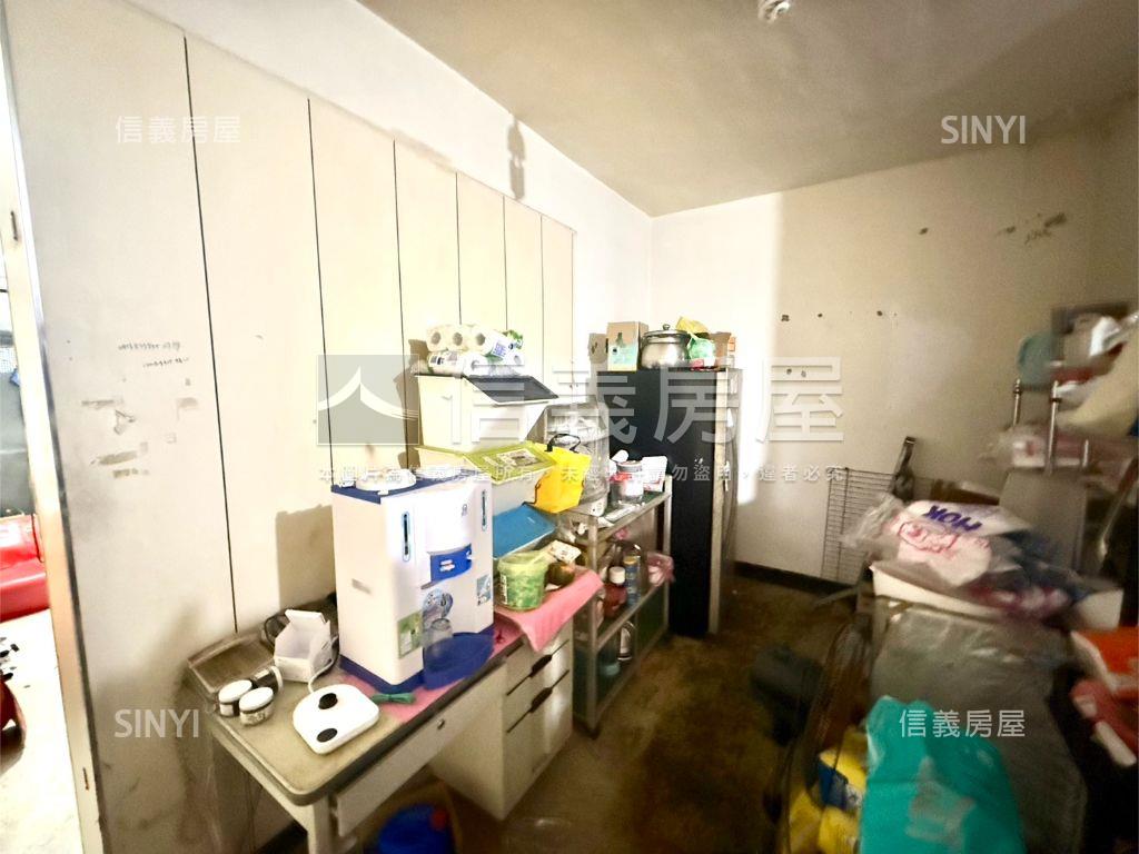 專任誠售－中泰街三樓美寓房屋室內格局與周邊環境