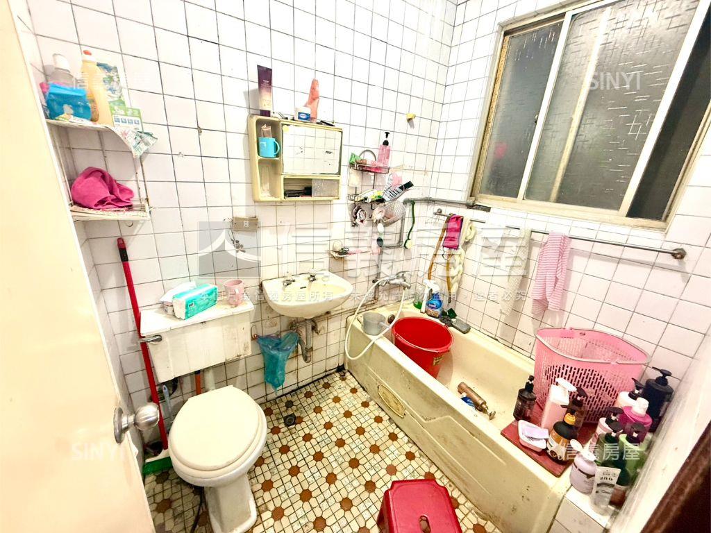 專任誠售－中泰街三樓美寓房屋室內格局與周邊環境