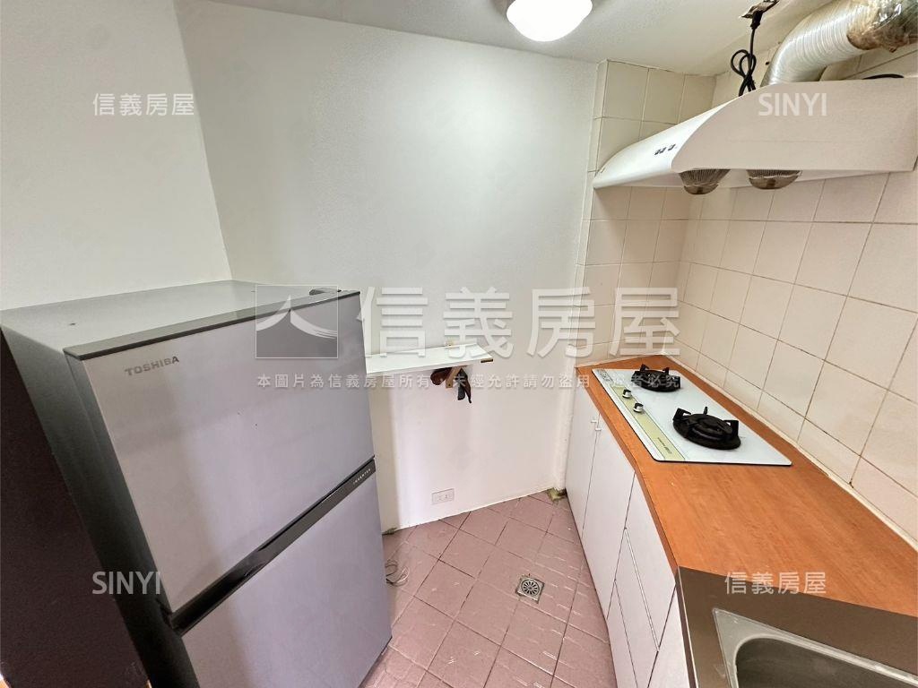 六張犁）福樂大廈高樓兩房房屋室內格局與周邊環境