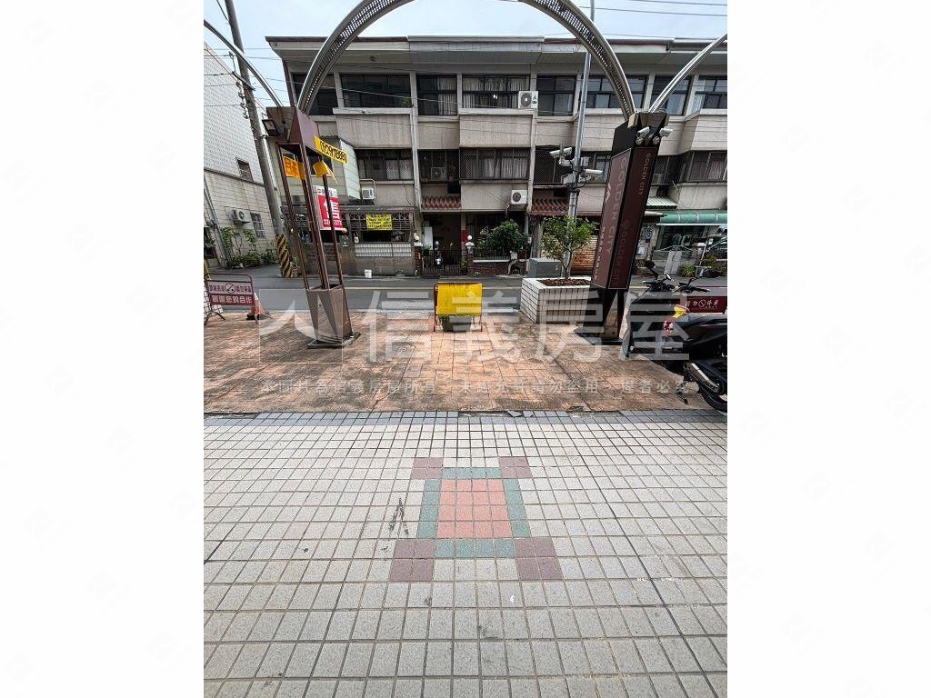 松竹商圈精華地段店住房屋室內格局與周邊環境
