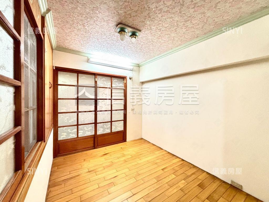 近五權車站住店房屋室內格局與周邊環境
