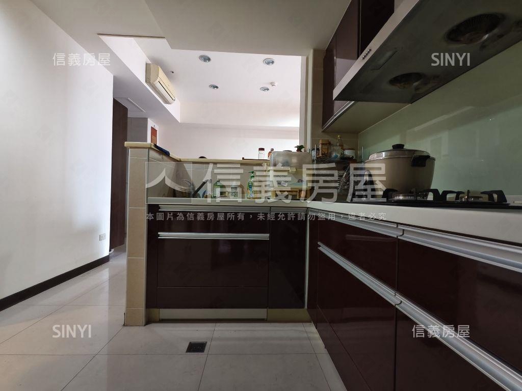 大學哈佛景觀視野高樓兩房房屋室內格局與周邊環境