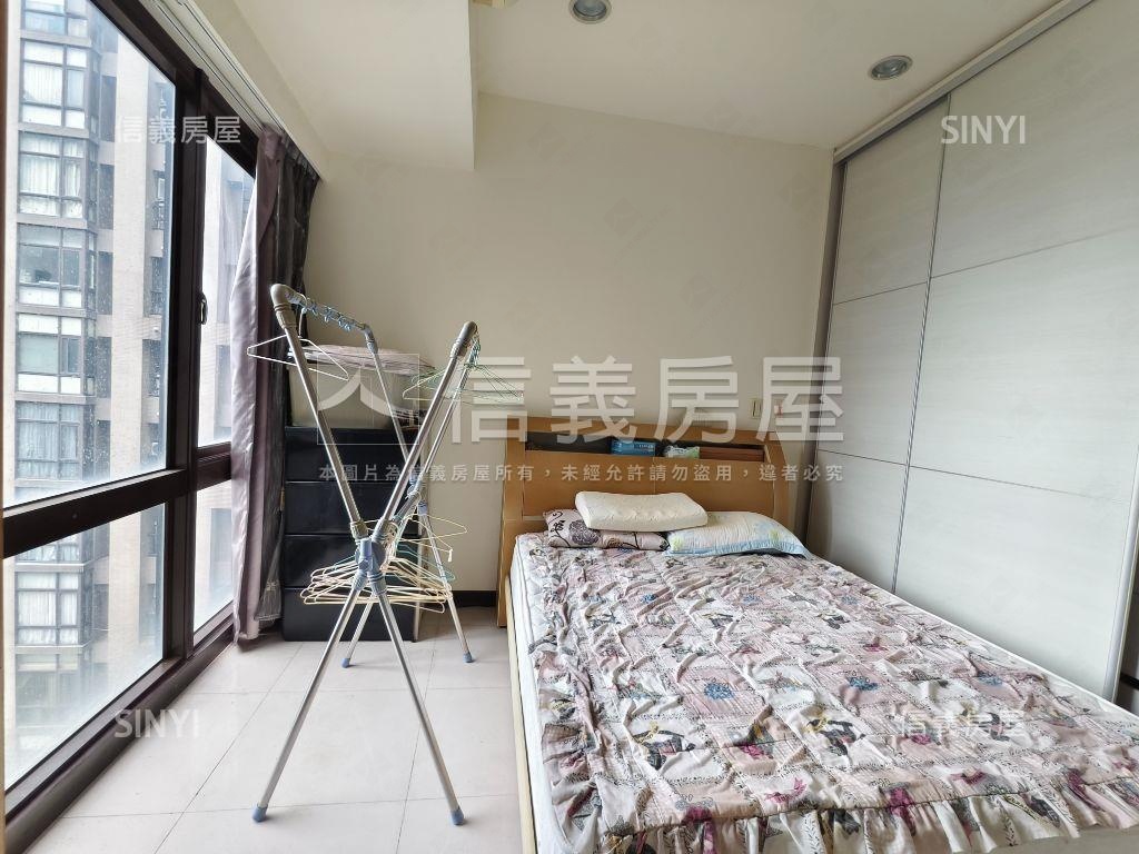 大學哈佛景觀視野高樓兩房房屋室內格局與周邊環境