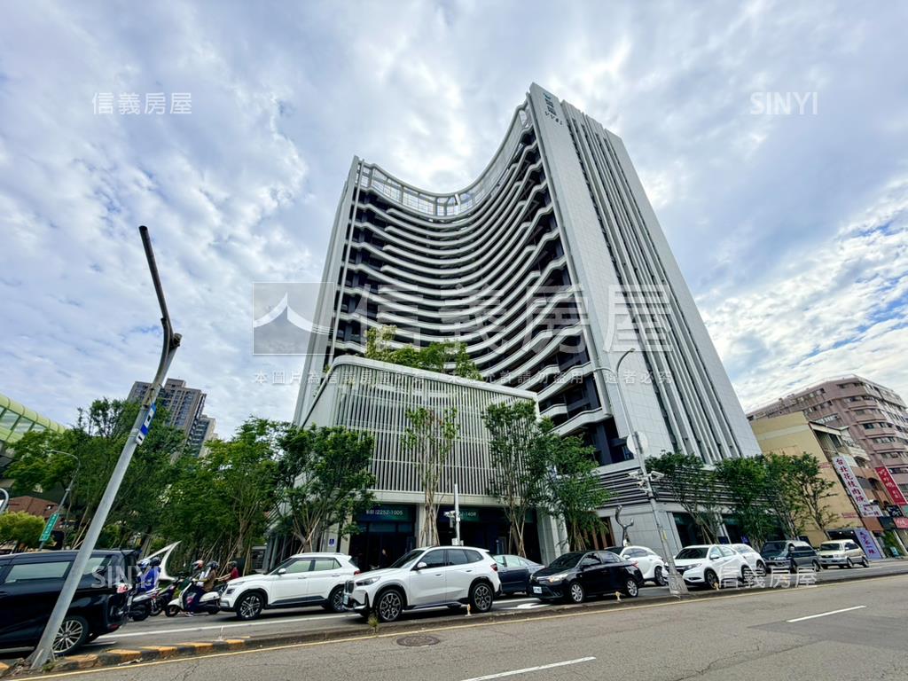 正市中心ＶＶＳ１剛交屋房屋室內格局與周邊環境