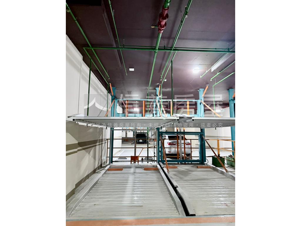 正市中心ＶＶＳ１剛交屋房屋室內格局與周邊環境