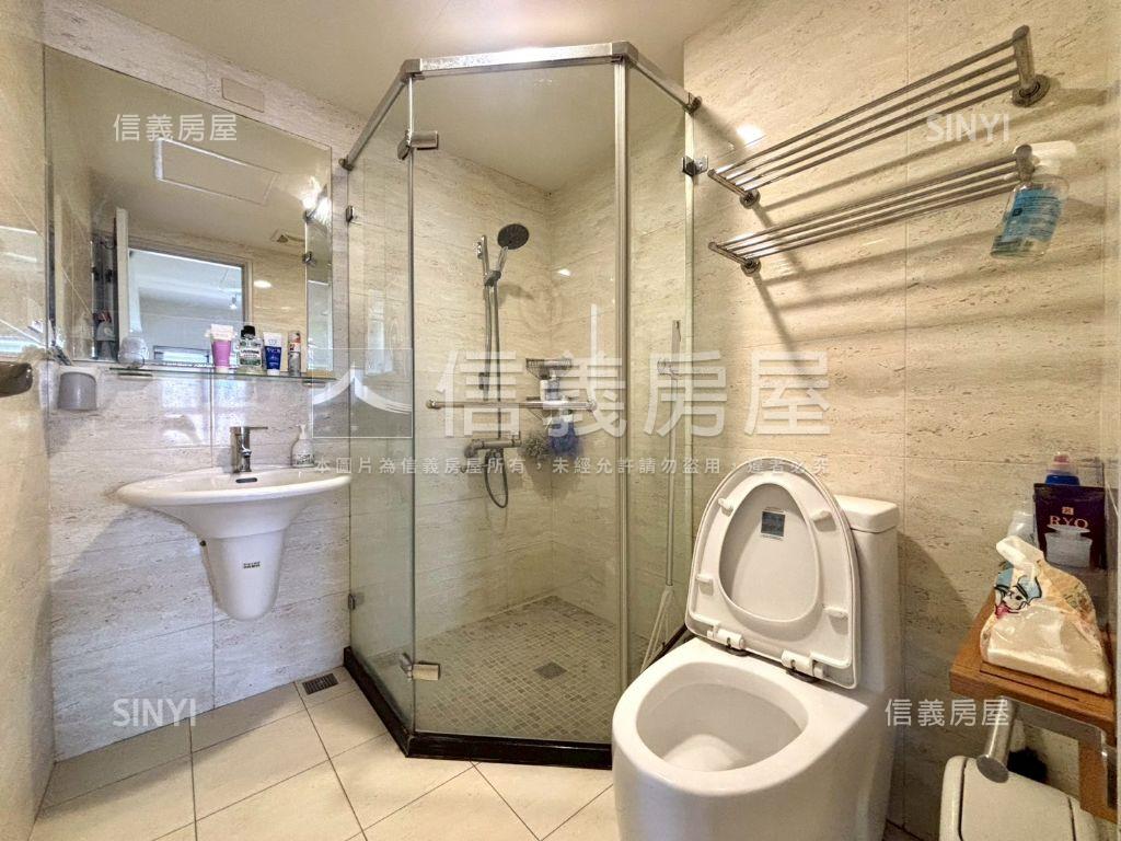 安平邊間｜棟距遠｜美宅房屋室內格局與周邊環境