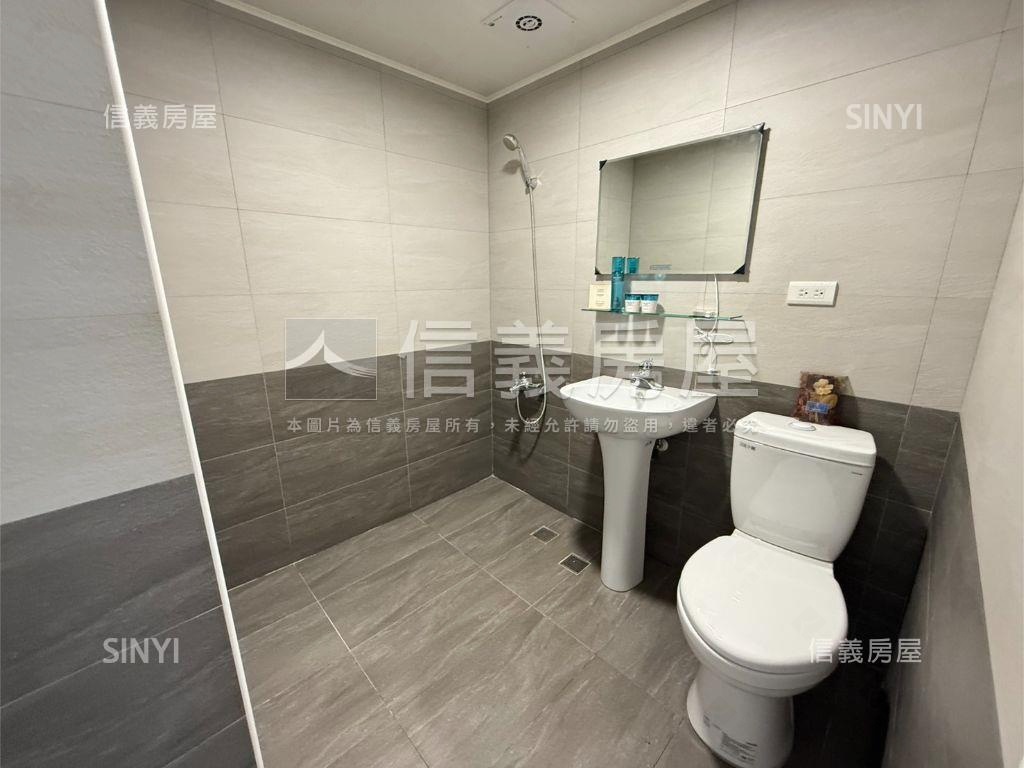 南區中山醫文心大鎮美三房房屋室內格局與周邊環境