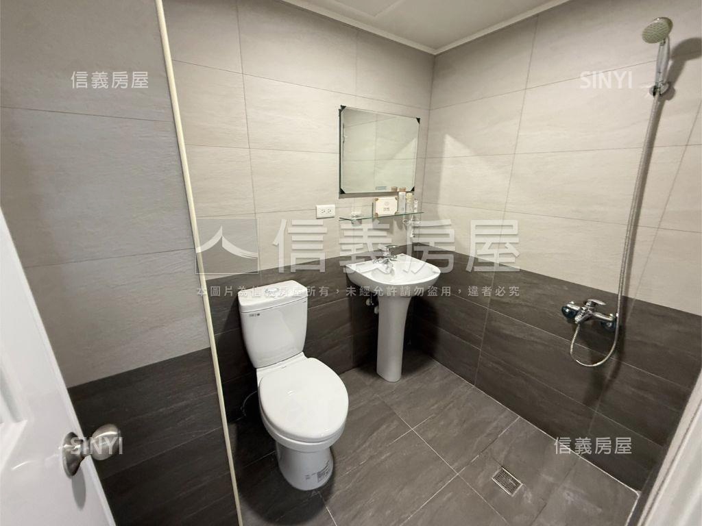 南區中山醫文心大鎮美三房房屋室內格局與周邊環境