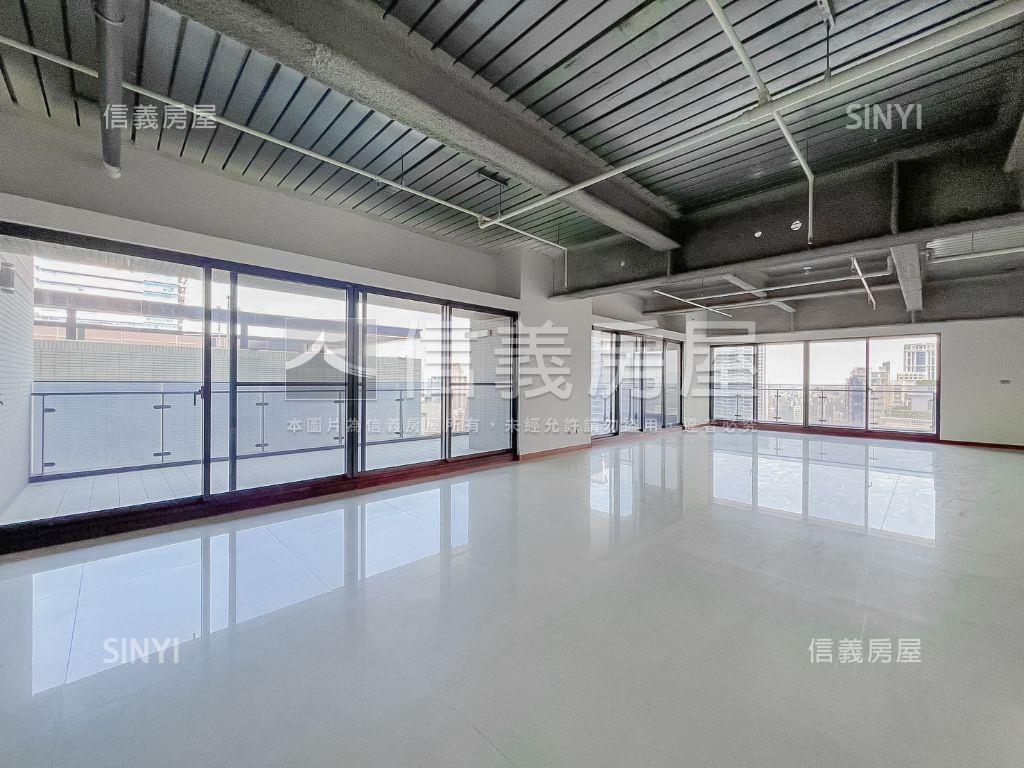 您要的大坪數四季天韻房屋室內格局與周邊環境