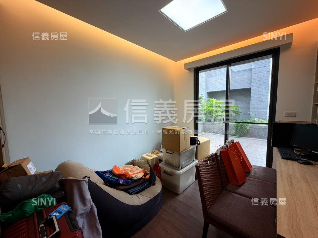 文華苑高樓層裝潢露台豪邸房屋室內格局與周邊環境