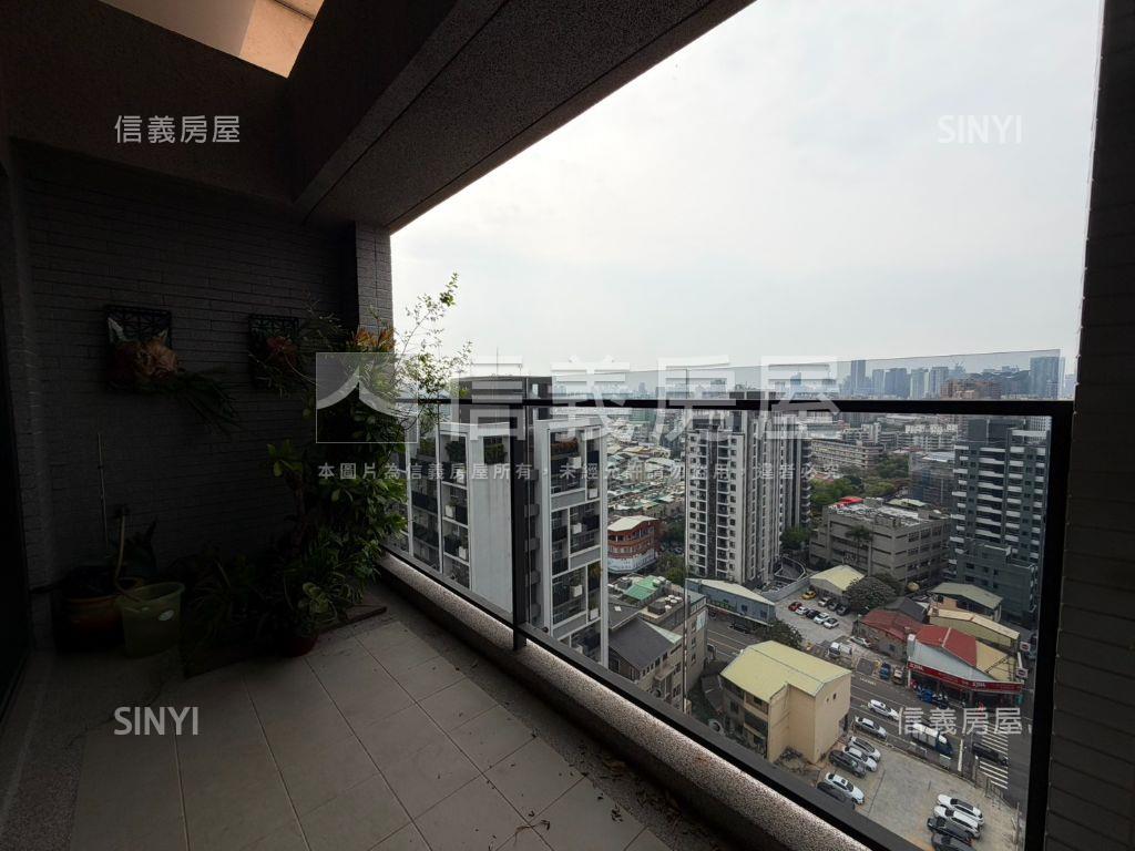 文華苑高樓層裝潢露台豪邸房屋室內格局與周邊環境