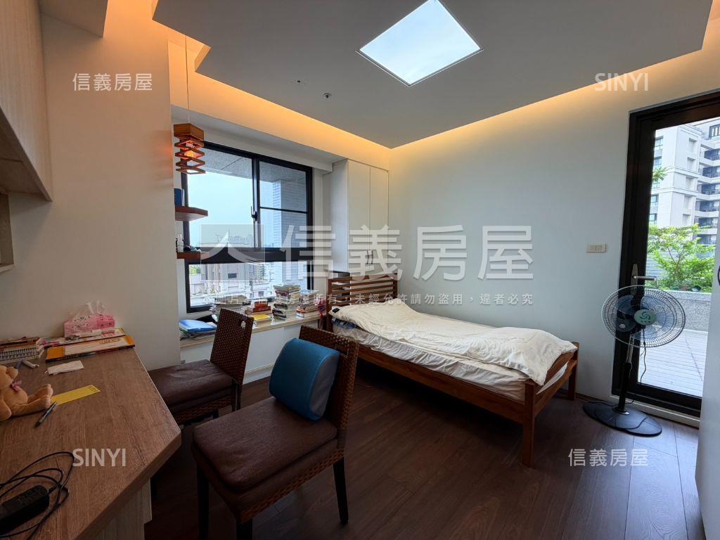 文華苑高樓層裝潢露台豪邸房屋室內格局與周邊環境