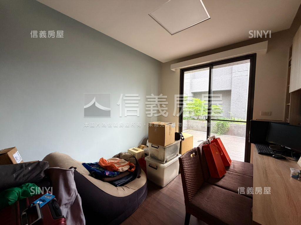 文華苑高樓層裝潢露台豪邸房屋室內格局與周邊環境