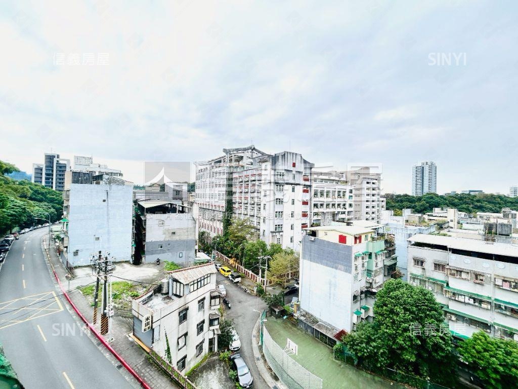 碧湖雅境－邊間景觀美寓房屋室內格局與周邊環境