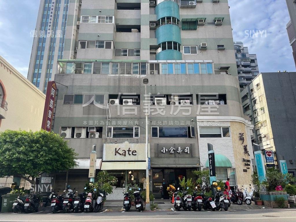 漢神巨蛋三角窗店面房屋室內格局與周邊環境