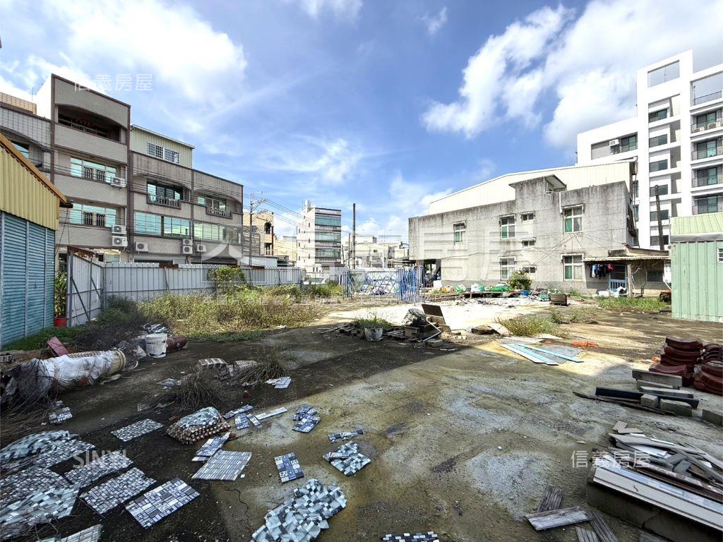 歸仁成功路稀有大坪數土地房屋室內格局與周邊環境