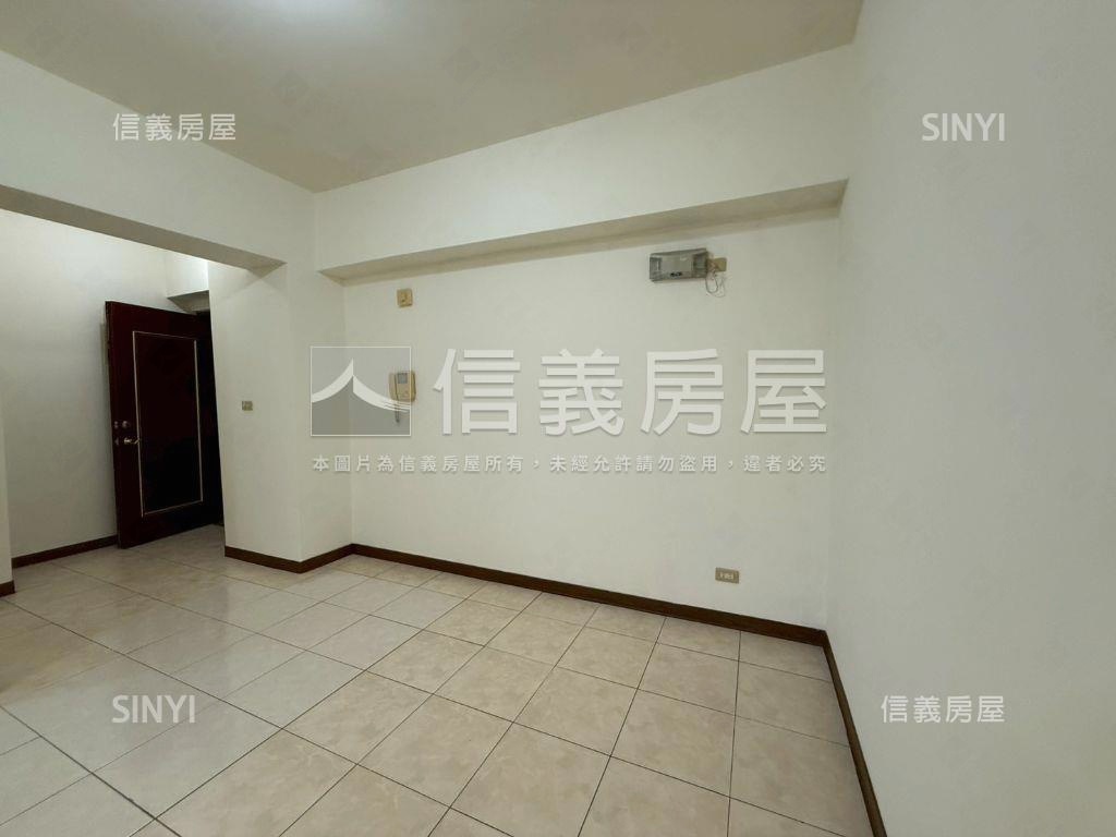 埔心優質社區三房車位房屋室內格局與周邊環境