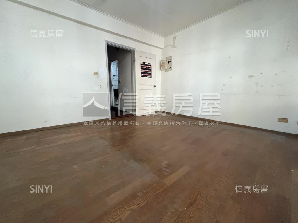北區綠意盎然衛道新世界房屋室內格局與周邊環境