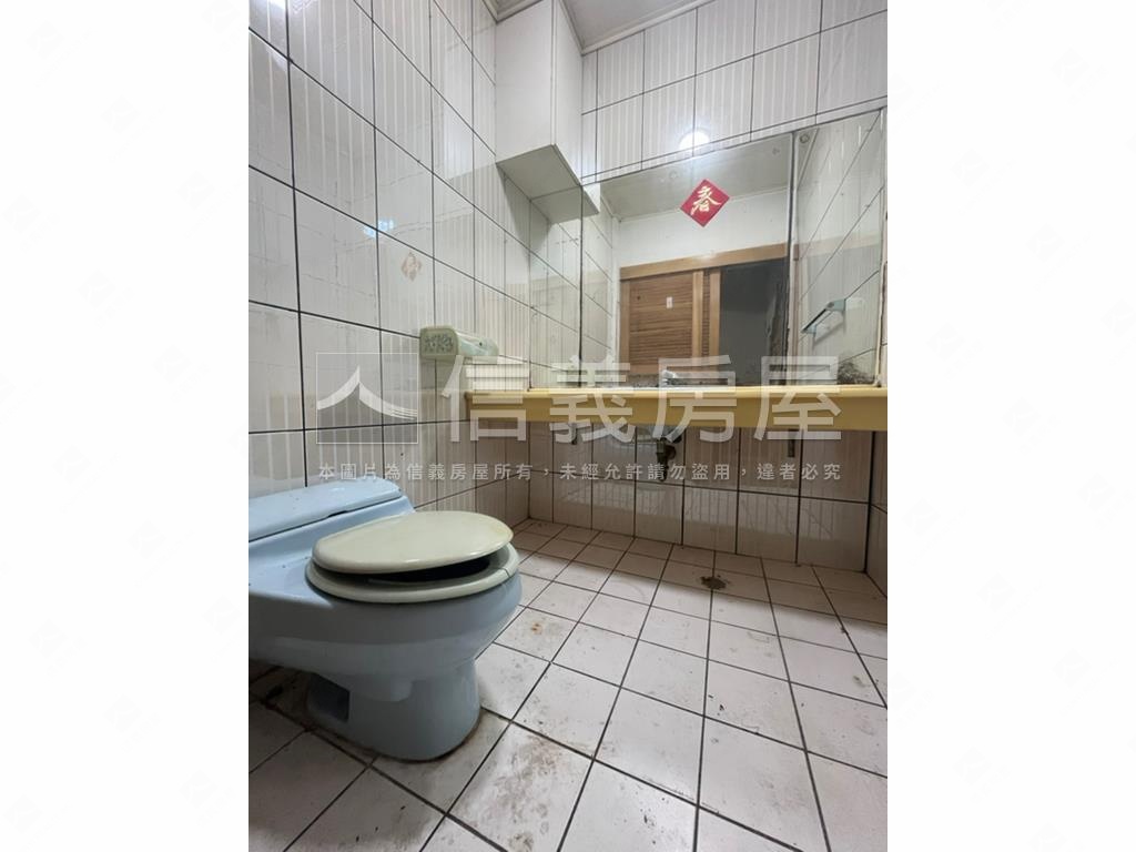 北區綠意盎然衛道新世界房屋室內格局與周邊環境