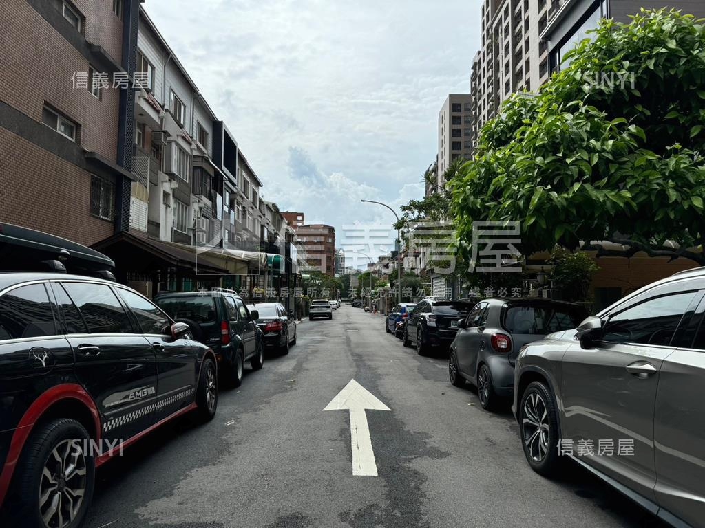 北區綠意盎然衛道新世界房屋室內格局與周邊環境