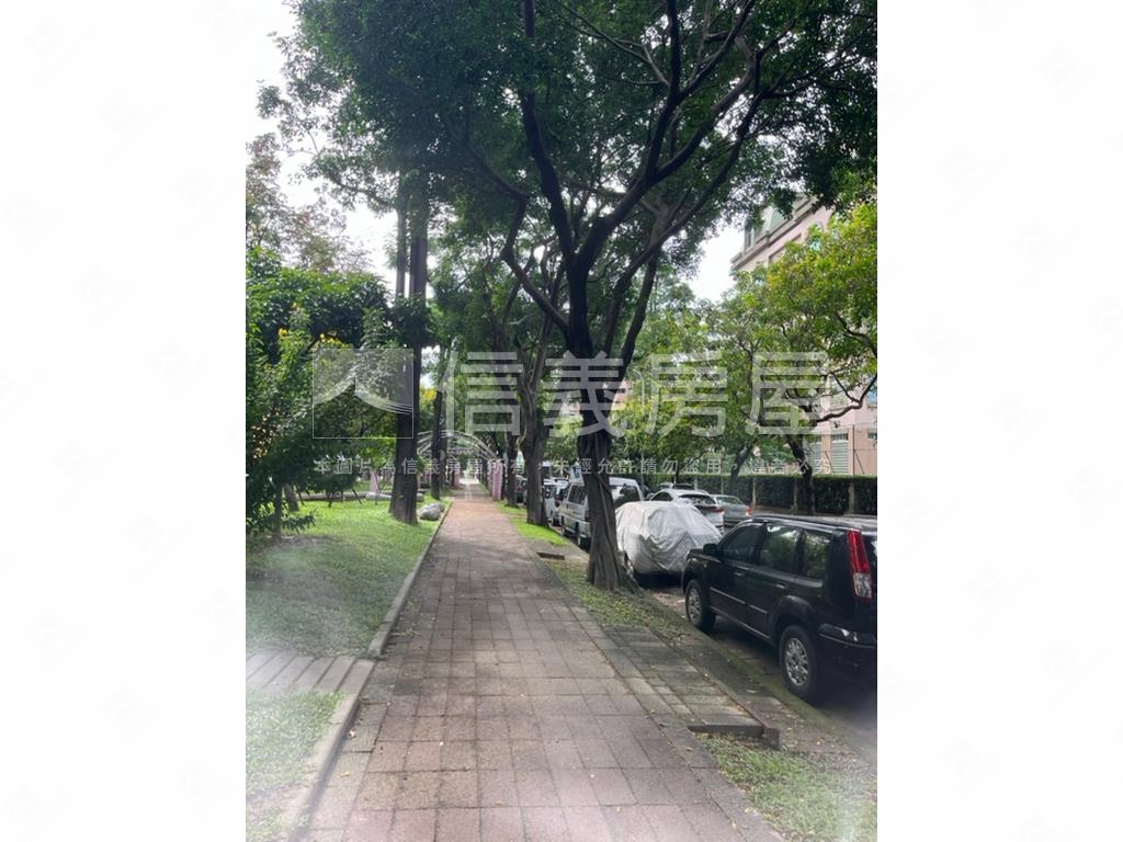 北區綠意盎然衛道新世界房屋室內格局與周邊環境