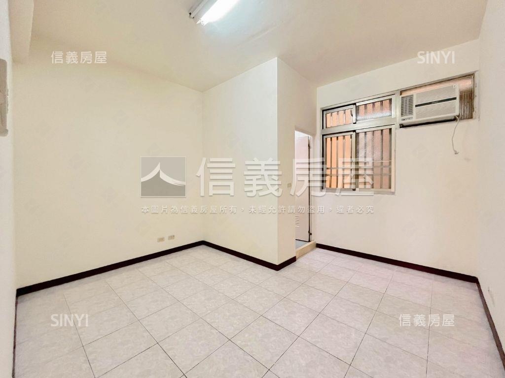 清水臨路車庫停車房屋室內格局與周邊環境